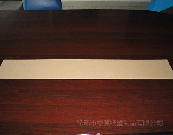 南京喜年中心項目一期鋁合金門窗百葉及欄桿制作安裝工程